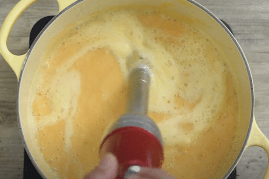 blending soup